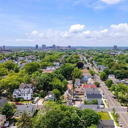 Peachy Paradise In East Rock Near Dt/Yale New Haven Εξωτερικό φωτογραφία