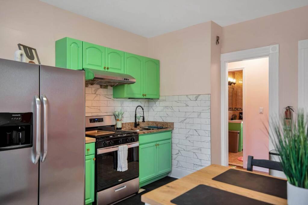 Peachy Paradise In East Rock Near Dt/Yale New Haven Εξωτερικό φωτογραφία